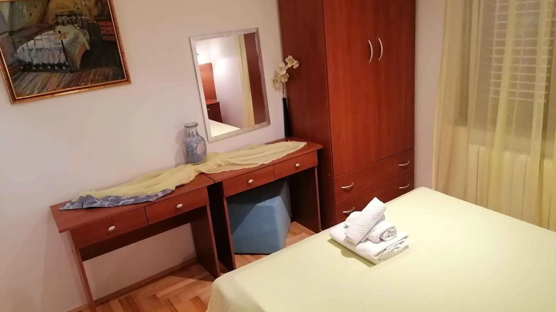 Apartments In Novi Vinodolski 15388