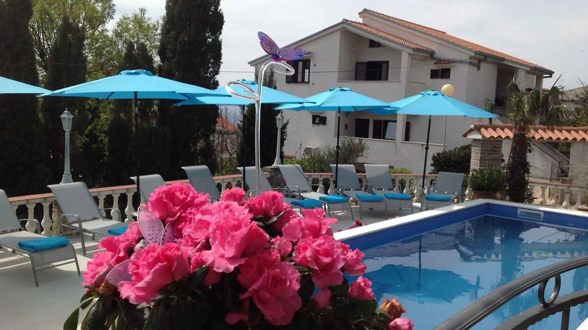 Apartments In Novi Vinodolski 15388 Croatia