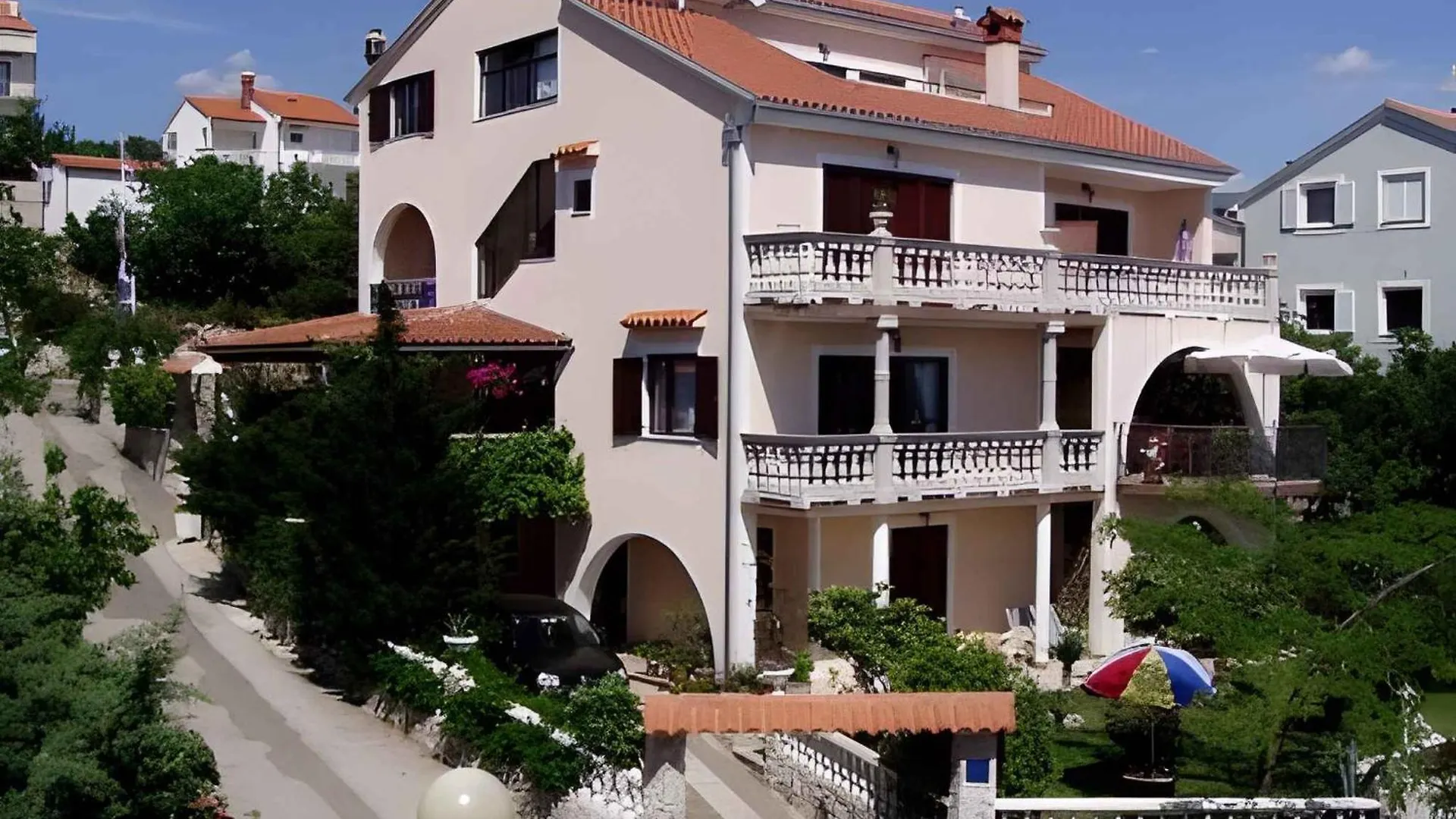 Apartments In Novi Vinodolski 15388 Croatia