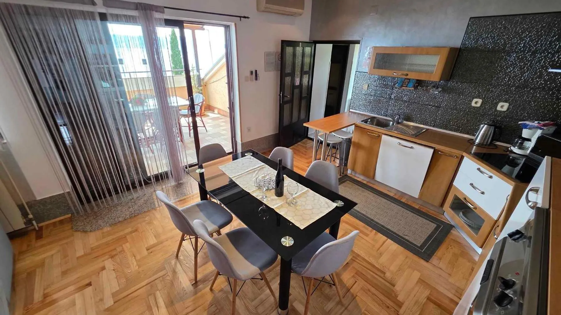 Apartments In Novi Vinodolski 15388 Croatia
